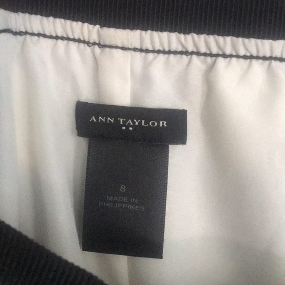 Ann Taylor skirt - Picture 2 of 3